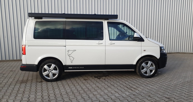 Volkswagen Multivan cena 77000 przebieg: 245000, rok produkcji 2010 z Poznań małe 232